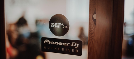 2917b0f2bc964c1985fe47637ff92297