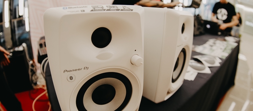 473456953f6a4984a29bc616a4d19049