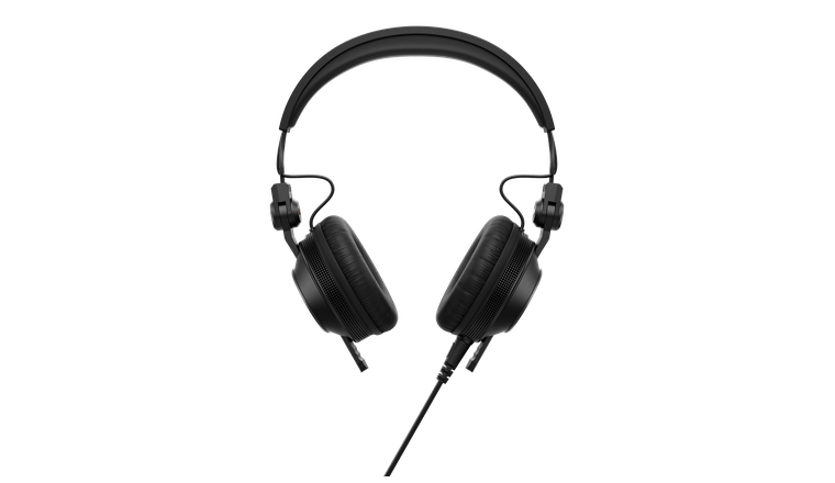 4e016903a3714029aa6680895a0fbad9